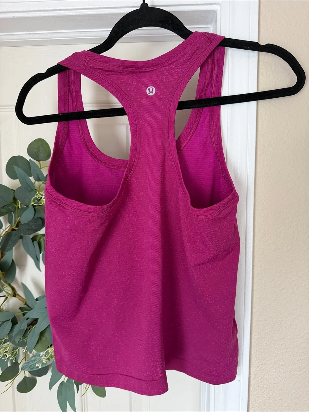 Lululemon swiftly tech tank top waist length